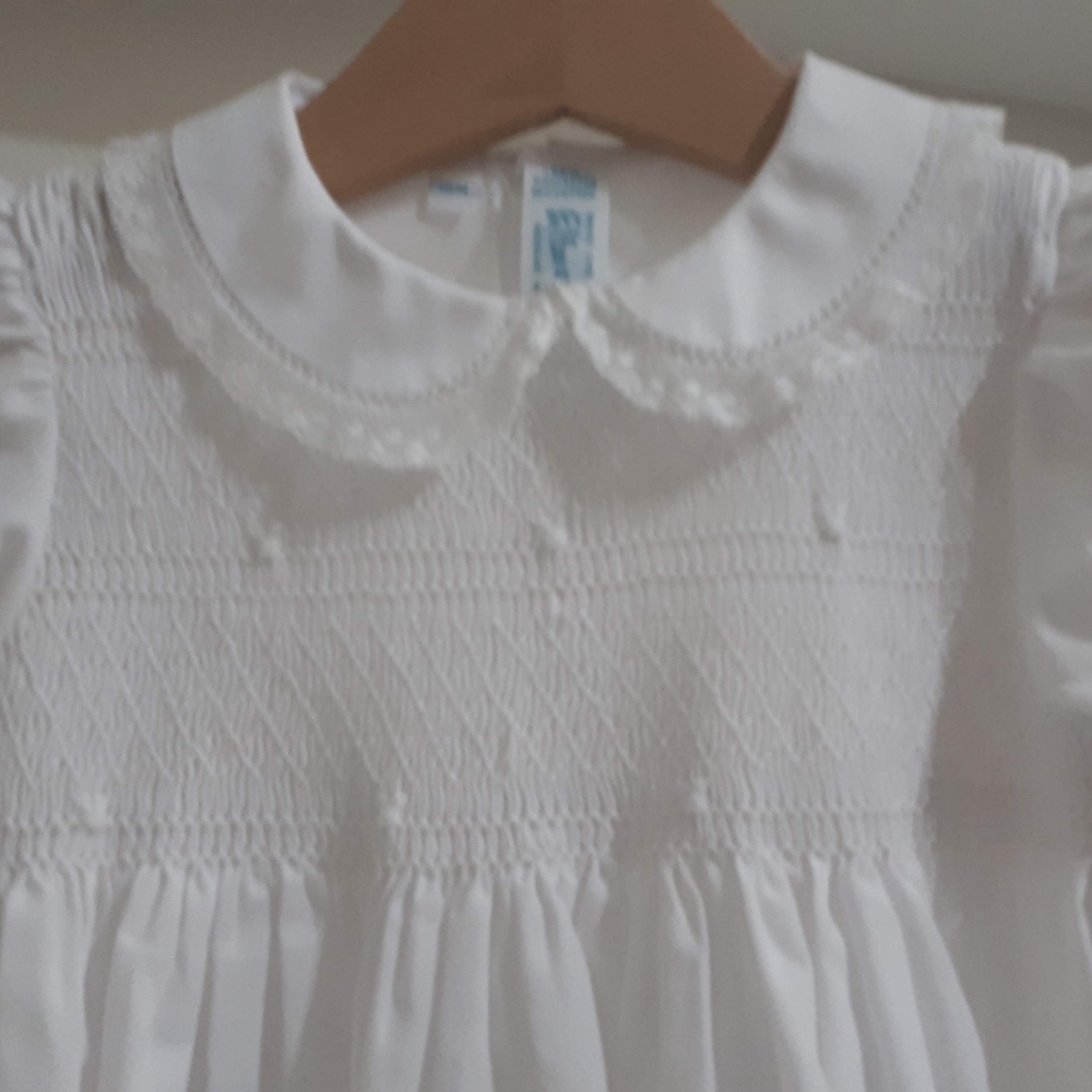 Girl's Hand-smocked dress
